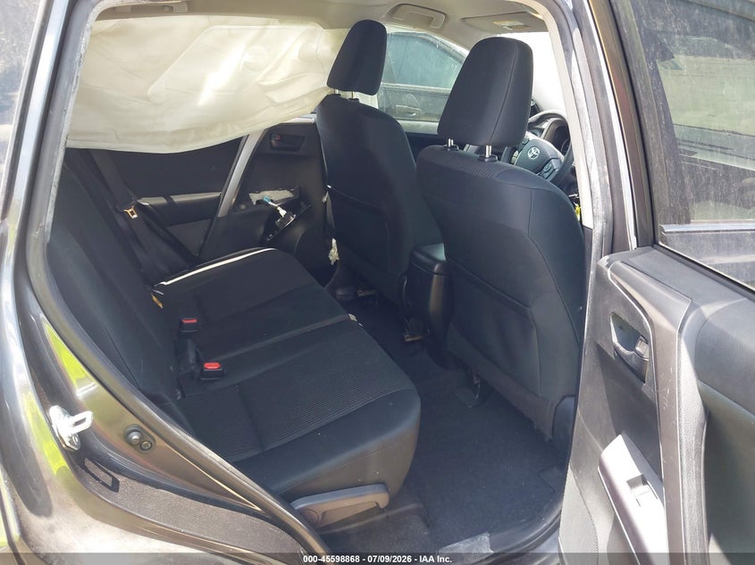 2018 TOYOTA RAV4 auction photo 8