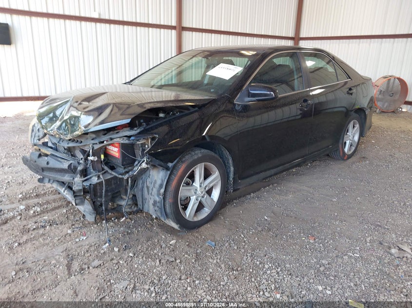 2012 TOYOTA CAMRY auction photo 2