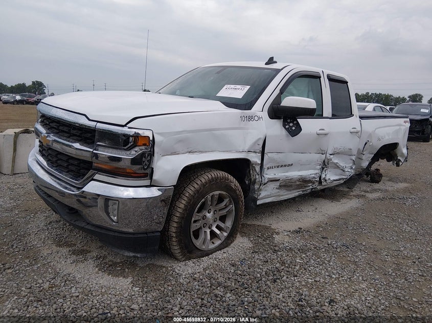 2019 CHEVROLET SILVERADO 1500 LD auction photo 2