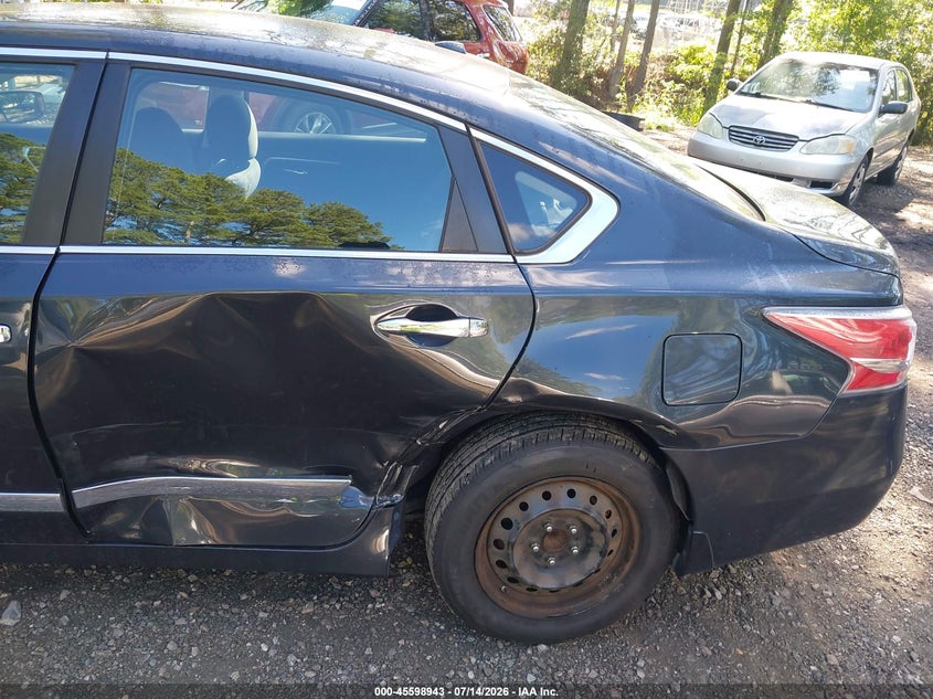 2015 NISSAN ALTIMA auction photo 6
