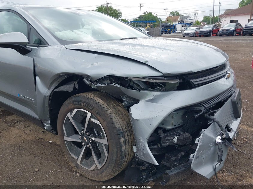 2026 CHEVROLET EQUINOX EV auction photo 6