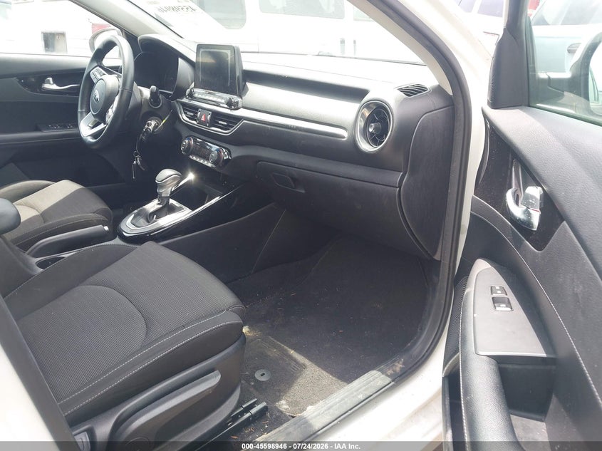 2019 KIA FORTE auction photo 5