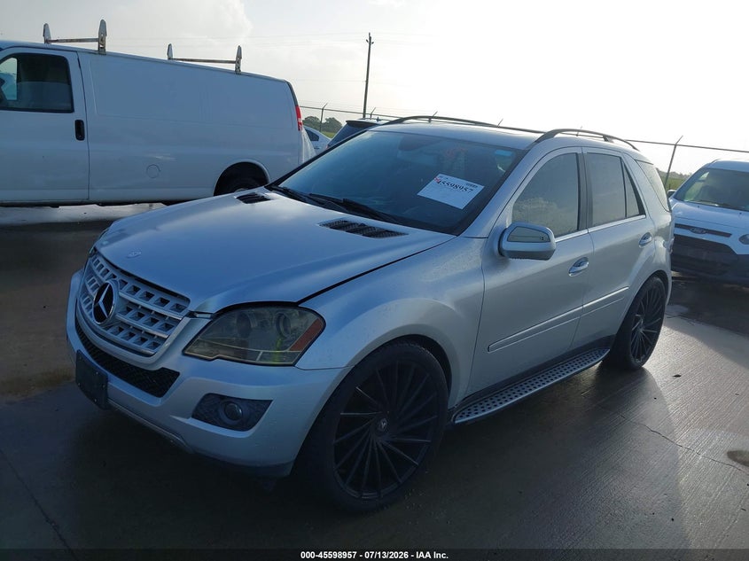 2010 Mercedes-Benz Ml 350, Звичайний знос, IAAI, VIN 4JGBB5GB1AA534073 — фото 2