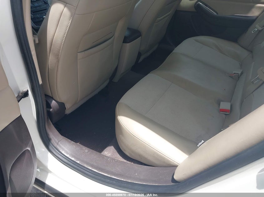 2014 CHEVROLET MALIBU auction photo 8