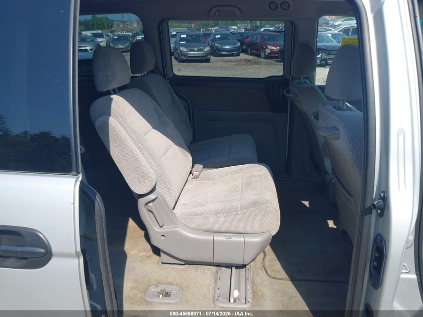 2004 Honda Odyssey Lx VIN: 5FNRL18584B112492 Lot: 45598971