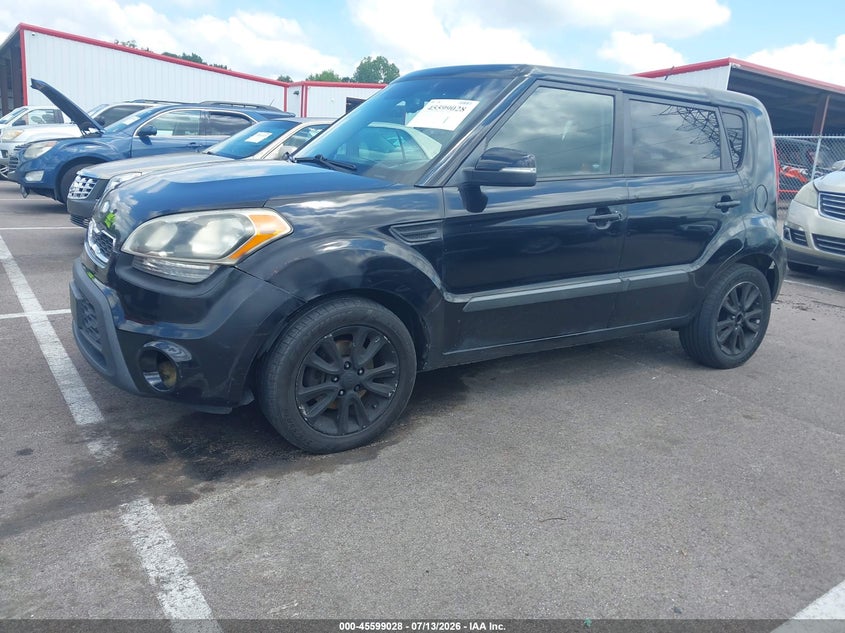 2013 KIA SOUL auction photo 2