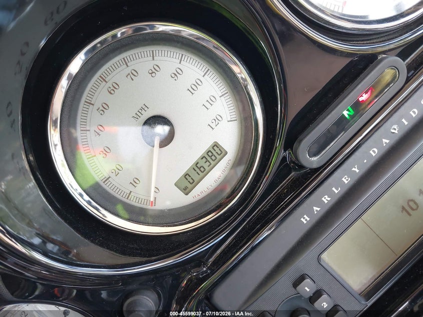 2008 Harley-Davidson Flhx VIN: 1HD1KB4138Y639319 Lot: 45599037