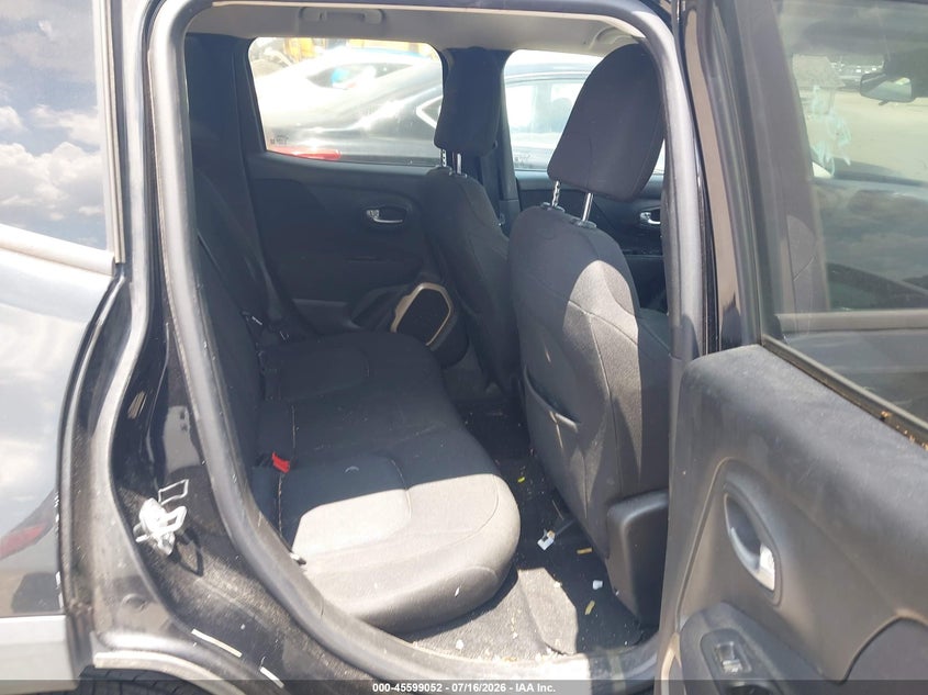 2017 Jeep Renegade Latitude VIN: ZACCJABB4HPF63105 Lot: 45599052