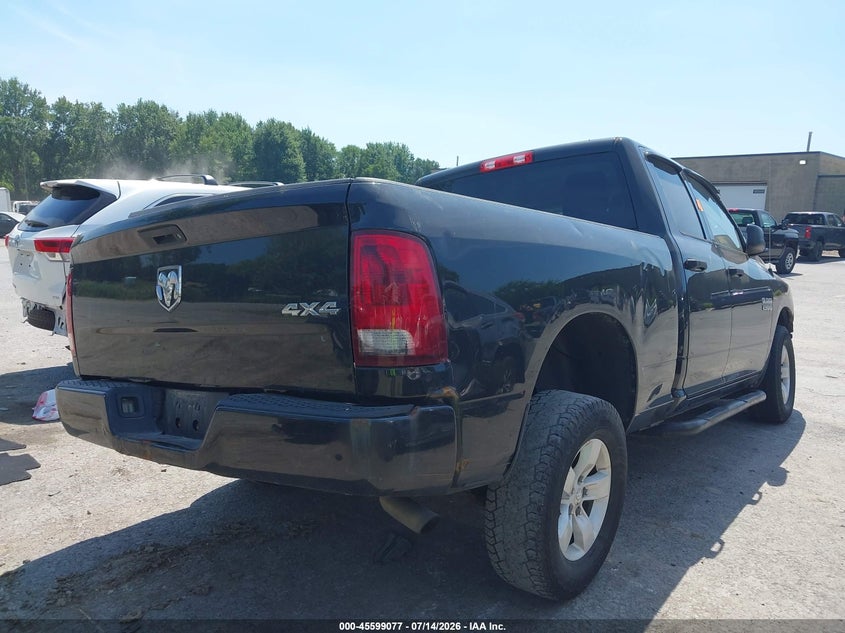 Vin: 1c6rr7fg2hs534666, lot: 46097499, ram 1500 express  4x4 6'4 box 20174