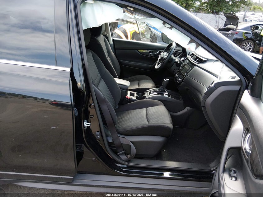 2020 NISSAN ROGUE auction photo 5