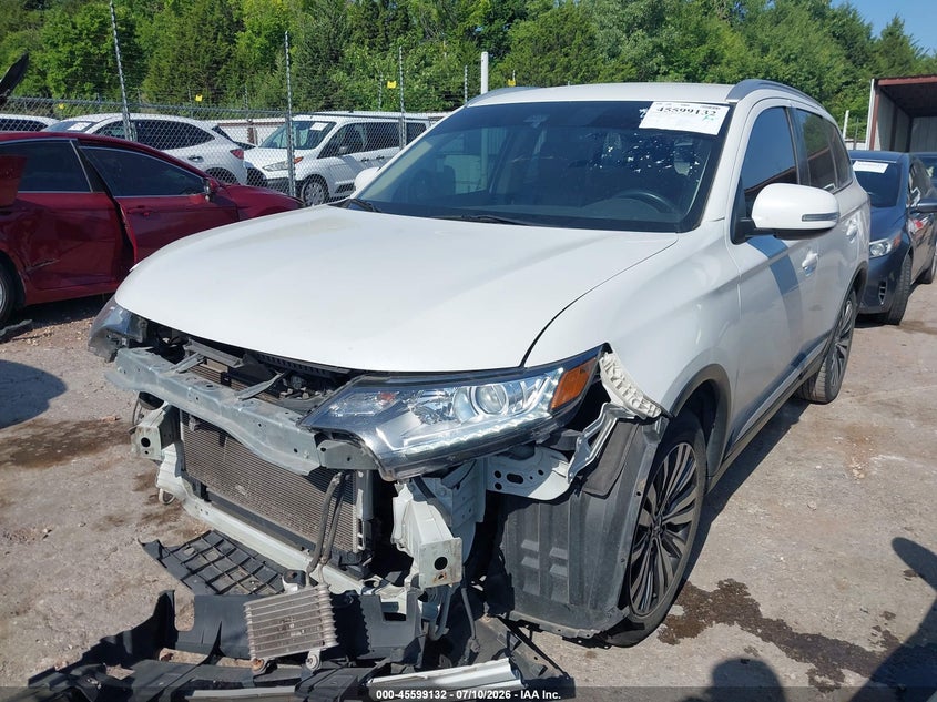 2020 Mitsubishi Outlander, Front End, IAAI, VIN JA4AD3A39LZ025329 — photo 2