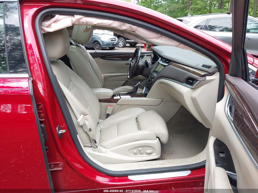 2013 CADILLAC XTS auction photo 5