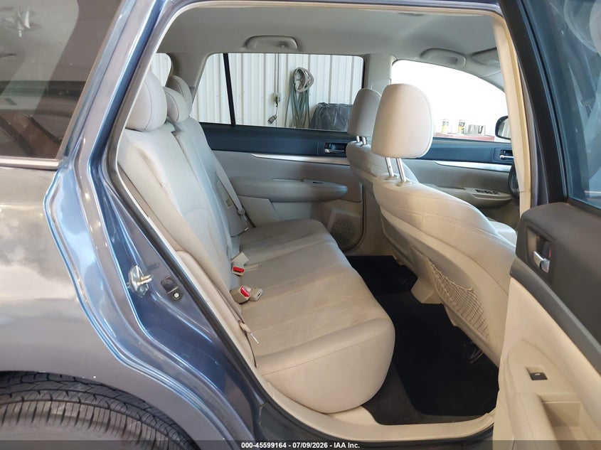 2014 SUBARU OUTBACK auction photo 8