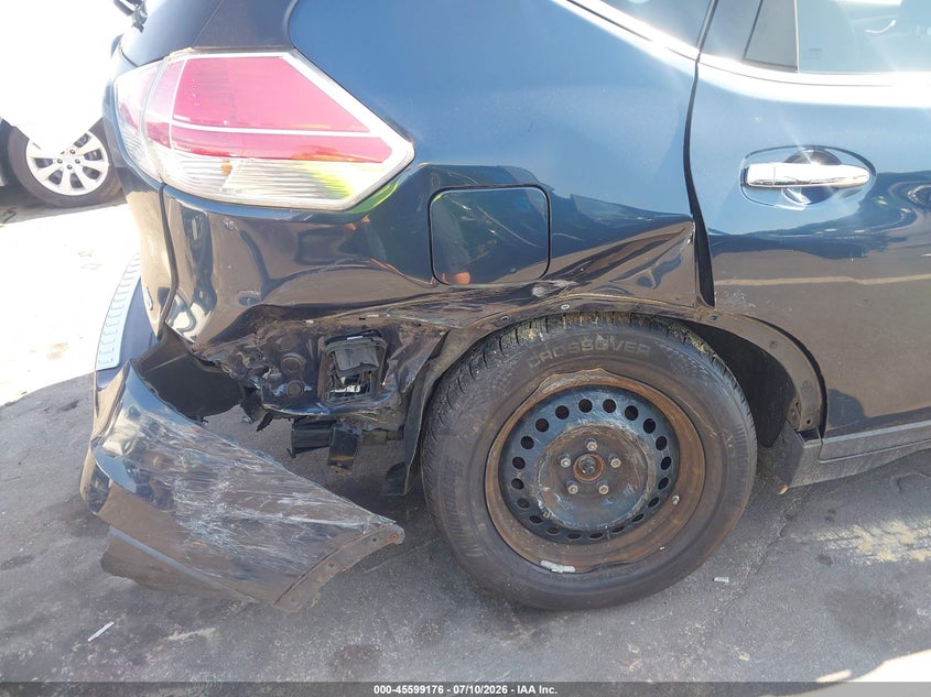 2015 NISSAN ROGUE auction photo 6
