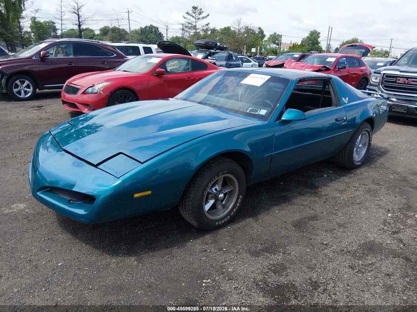 1992 PONTIAC FIREBIRD auction photo 2