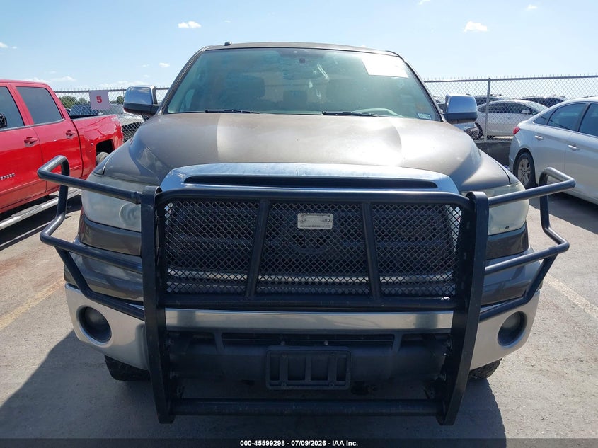 AtlanticExpress - Toyota Tundra