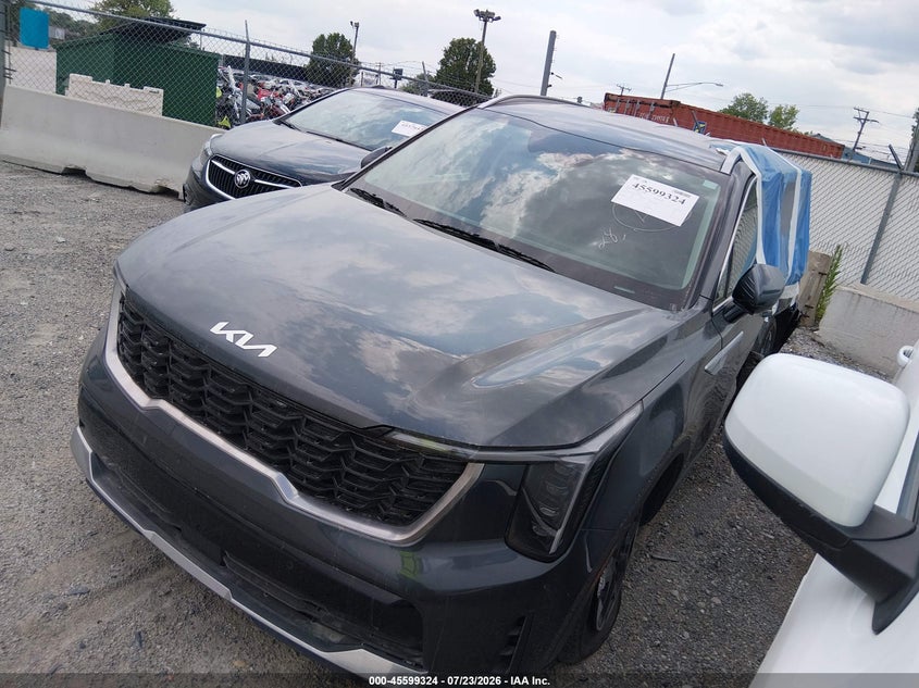 2024 KIA SORENTO auction photo 2