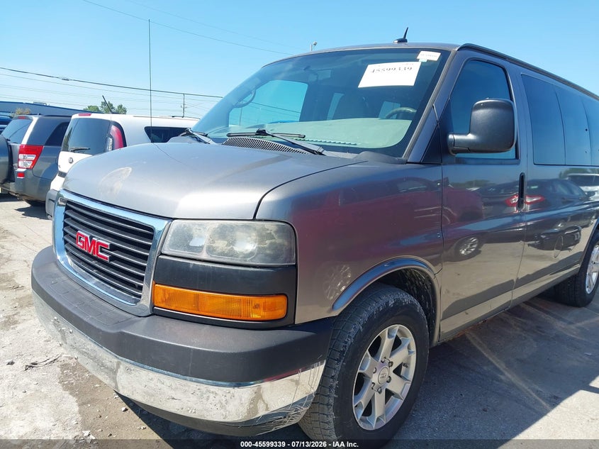 2011 GMC SAVANA 1500 auction photo 6