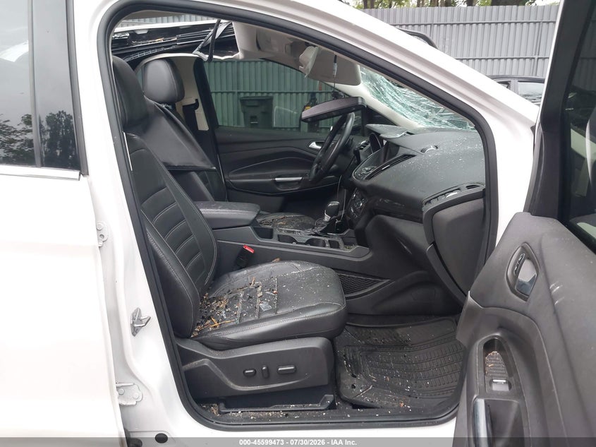 2017 FORD ESCAPE auction photo 5