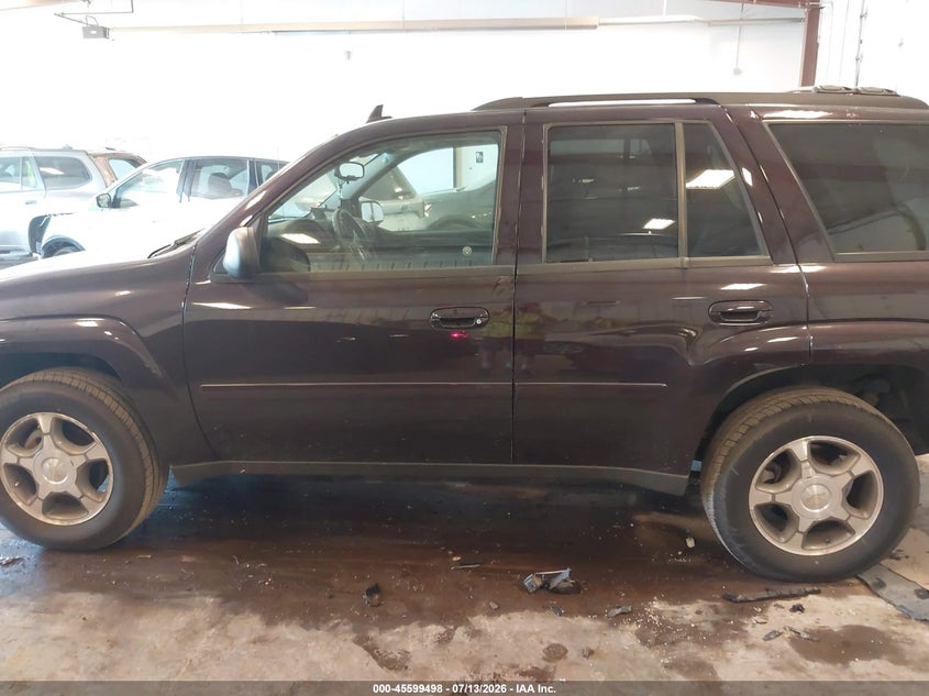 2008 Chevrolet Trailblazer Lt VIN: 1GNDT13SX82170563 Lot: 45599498