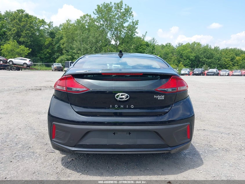 2018 HYUNDAI IONIQ HYBRID BLUE — Photo 21