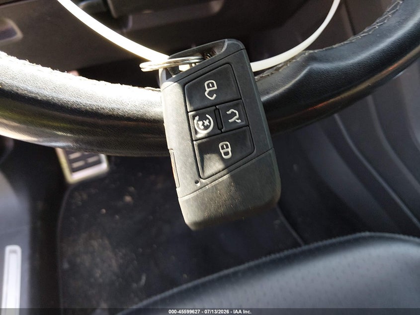 2019 VOLKSWAGEN TIGUAN 2.0T SE/2.0T SEL/2.0T SEL R-LINE/2.0T SEL R-LINE BLACK — Photo 11