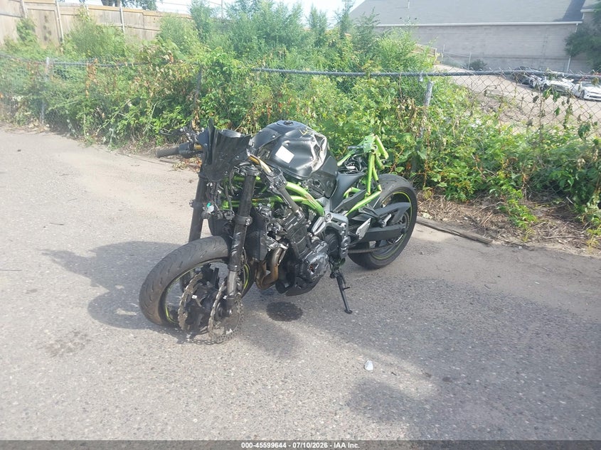 2019 KAWASAKI ZR900 auction photo 2