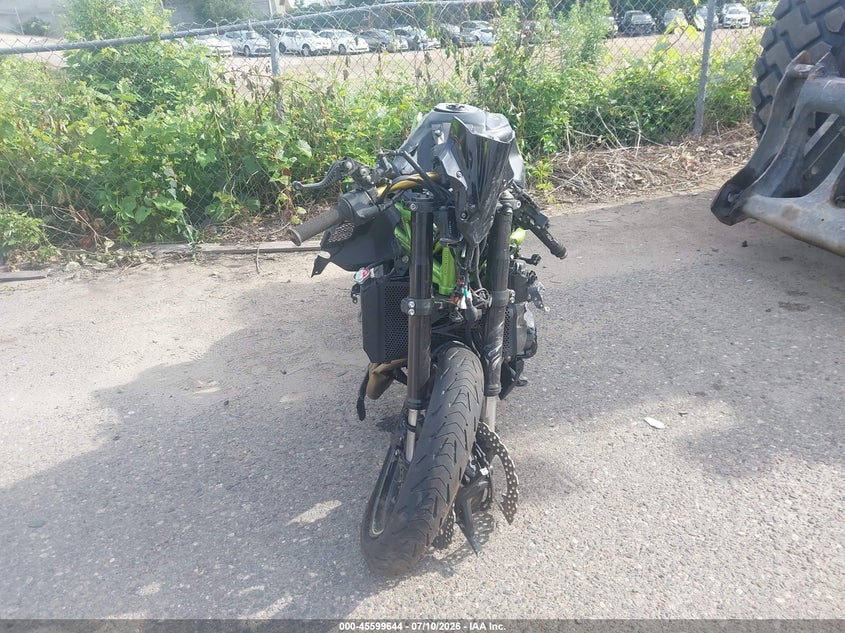 2019 KAWASAKI ZR900 auction photo 5