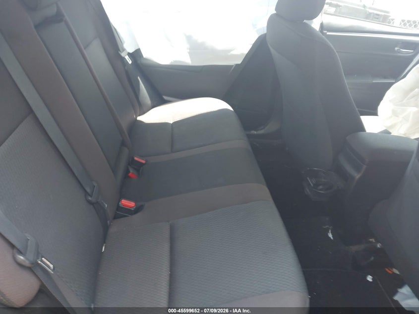 2017 TOYOTA COROLLA auction photo 8
