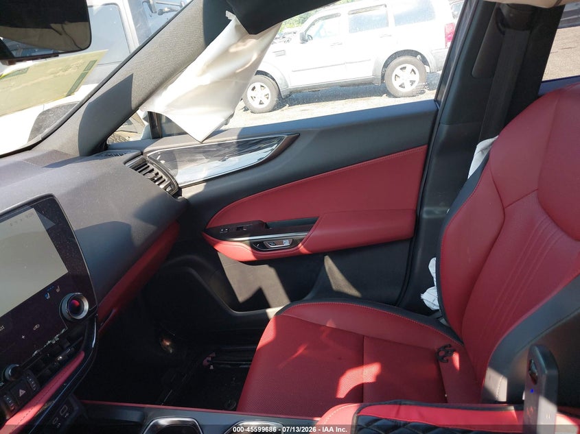2024 LEXUS NX 350 auction photo 5