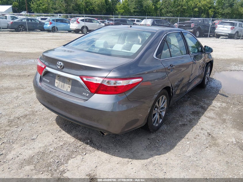 2016 TOYOTA CAMRY auction photo 4