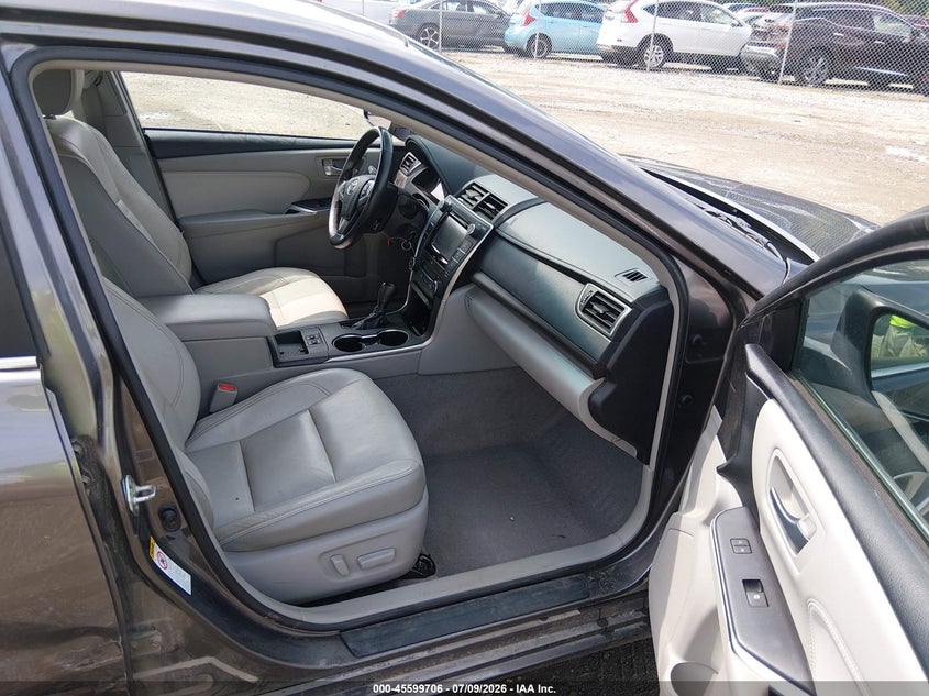 2016 TOYOTA CAMRY auction photo 5