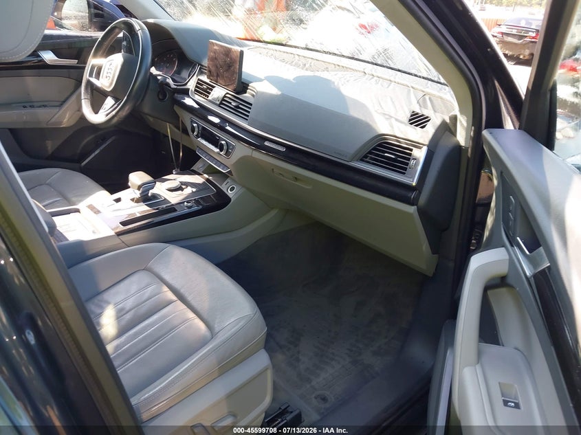 2020 AUDI Q5 auction photo 5