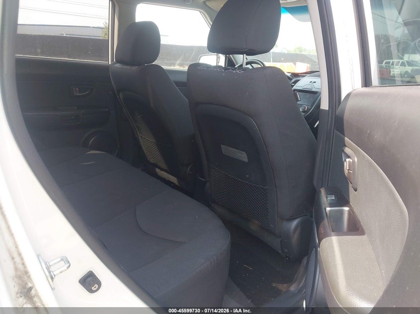 2011 KIA SOUL auction photo 8