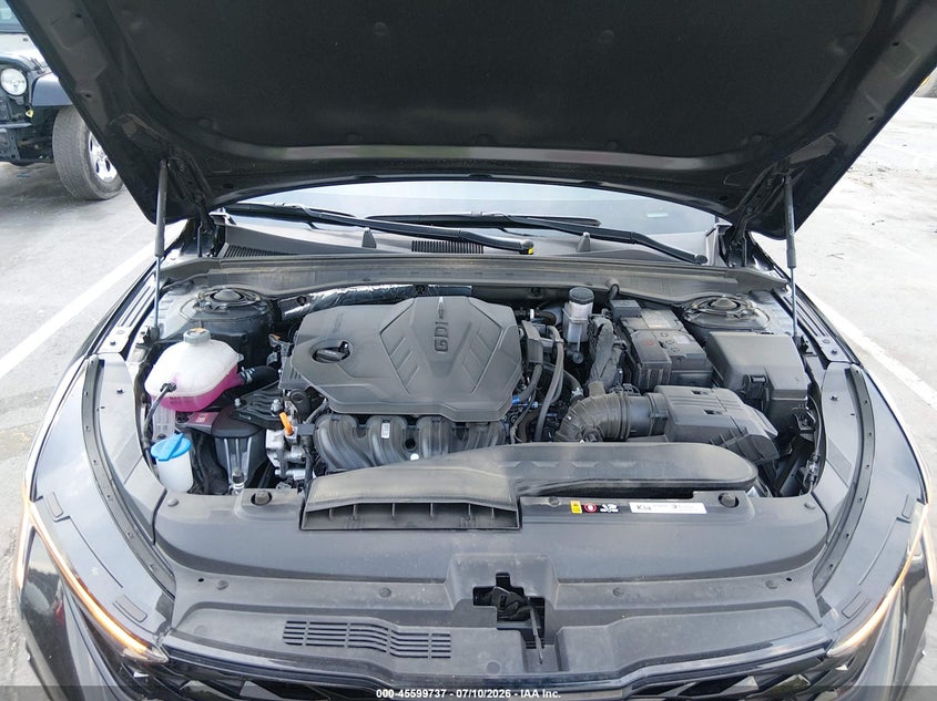 KIA K5 2025 VIN KNAG64J75S5300880