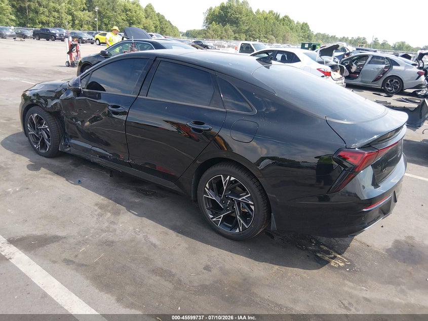 2025 KIA K5 auction photo 3
