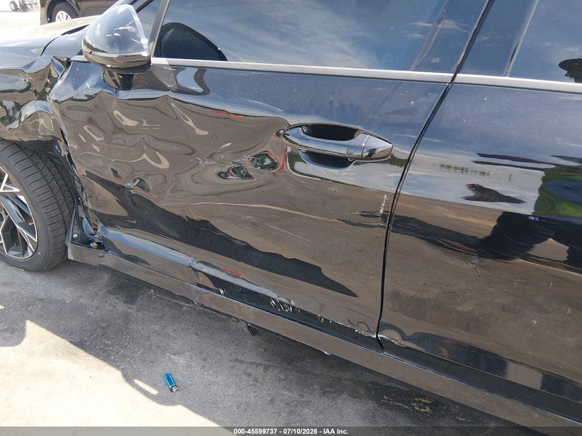 2025 KIA K5 auction photo 6