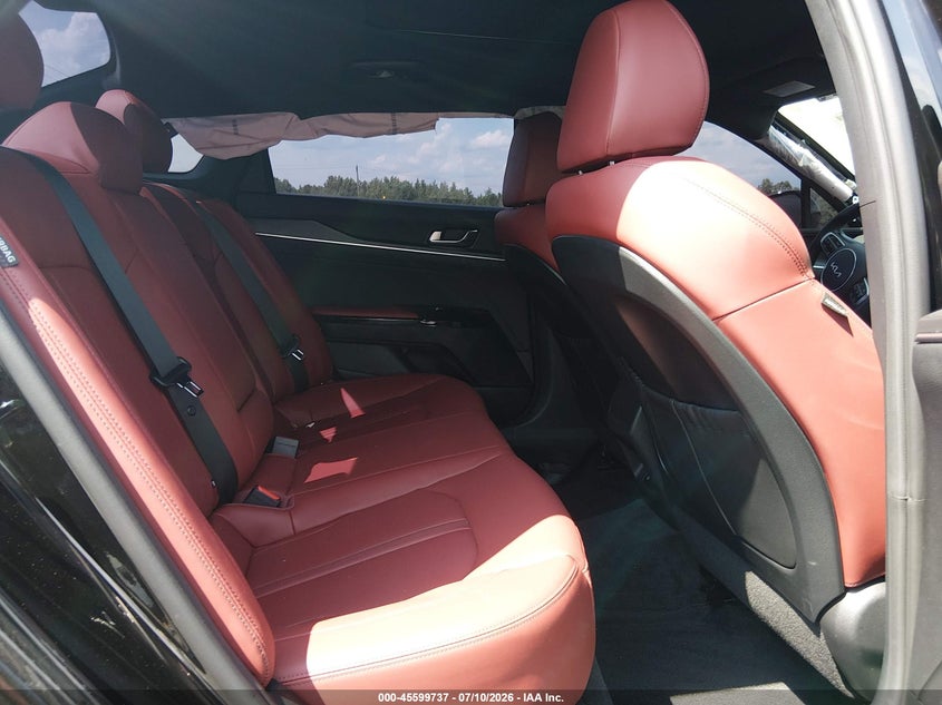 2025 KIA K5 auction photo 8