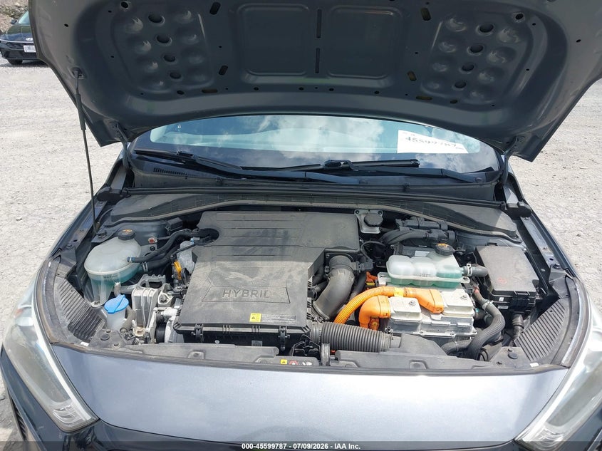 2018 HYUNDAI IONIQ HYBRID BLUE — Фото 10