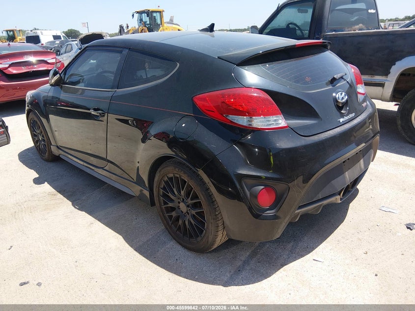 2013 HYUNDAI VELOSTER auction photo 3