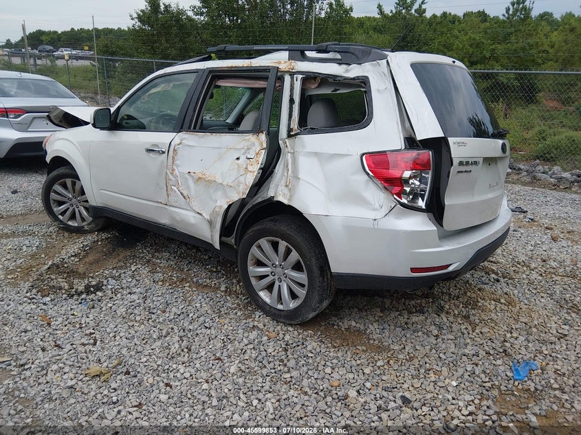 Vin: jf2shadc5dh415111, lot: 46098276, subaru forester 2.5x premium 20133