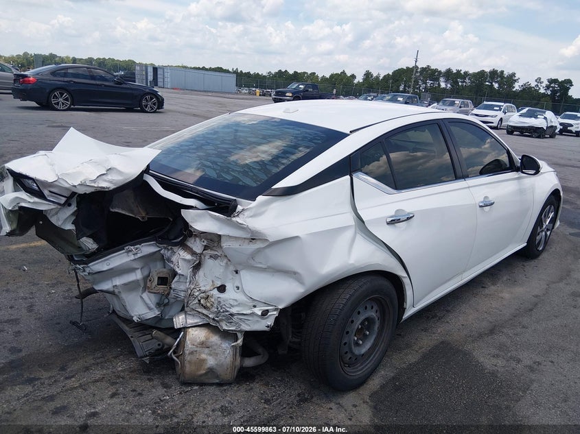 2020 NISSAN ALTIMA auction photo 4