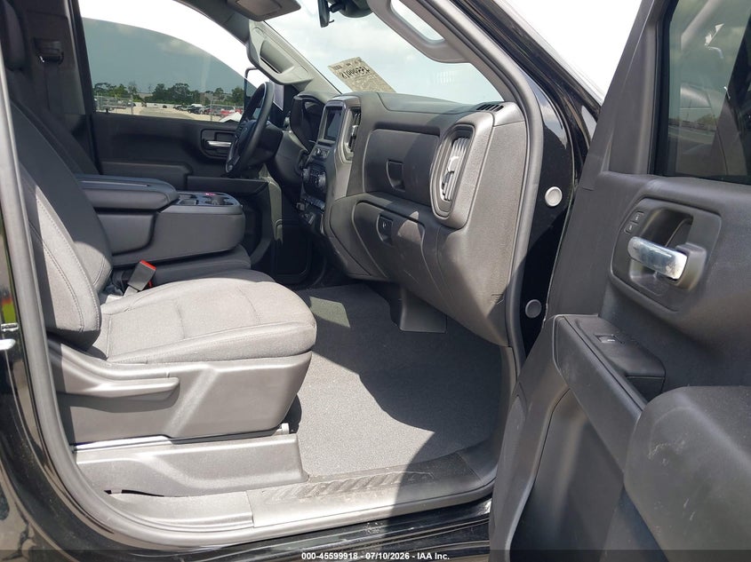 2026 CHEVROLET SILVERADO 2500 HD auction photo 5