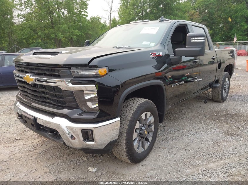 2026 CHEVROLET SILVERADO 2500 HD auction photo 2