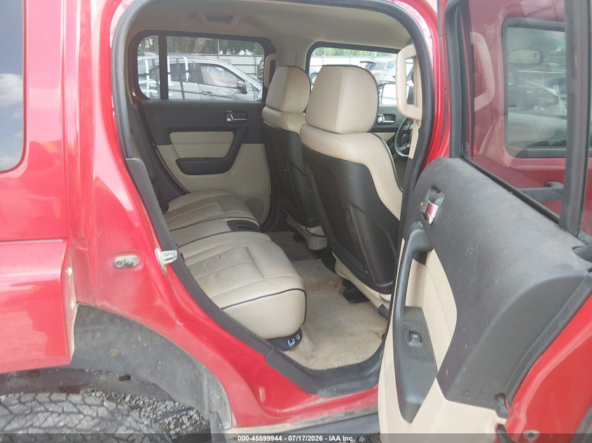 2009 HUMMER H3 SUV auction photo 8