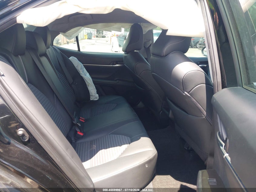 2024 TOYOTA CAMRY auction photo 8