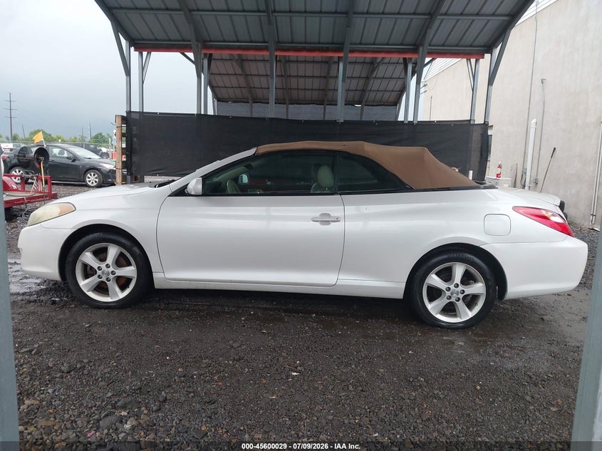 2006 TOYOTA CAMRY SOLARA SLE · Фото 13