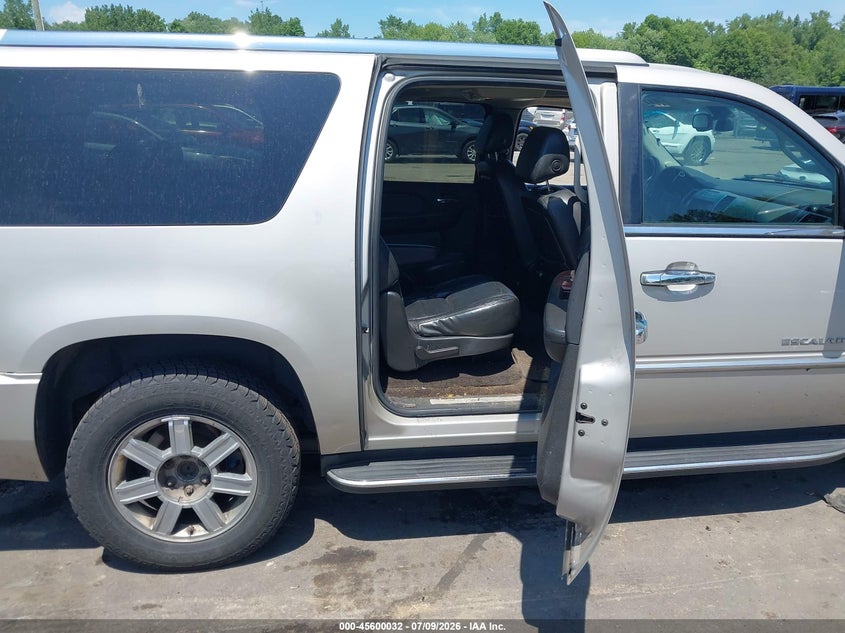 AtlanticExpress - Cadillac Escalade ESV