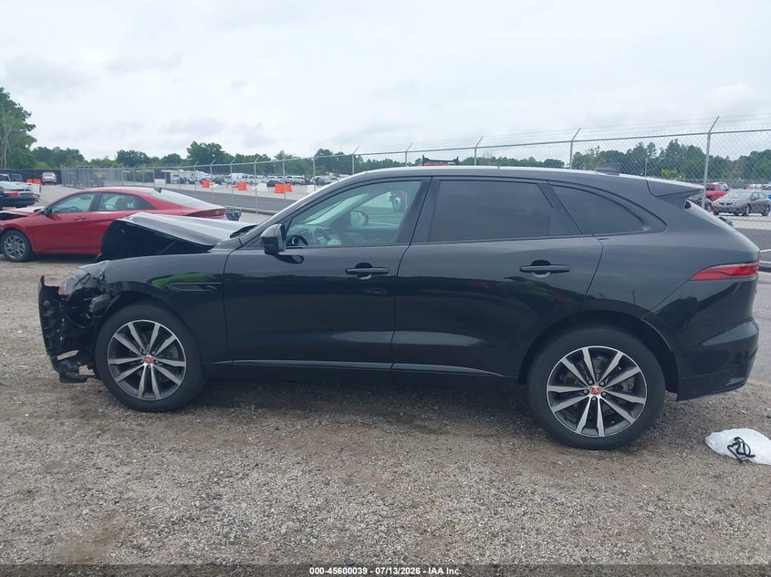 JAGUAR F-PACE - zdjecie 14
