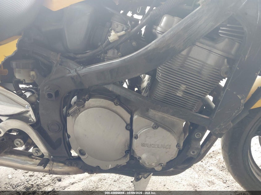2002 Suzuki Gsx600 F VIN: JS1GN79A222102583 Lot: 45600055